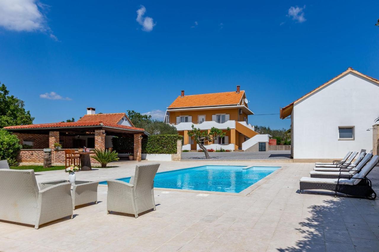 Mp Luxury Holiday Home With Swimming Pool Задар Экстерьер фото